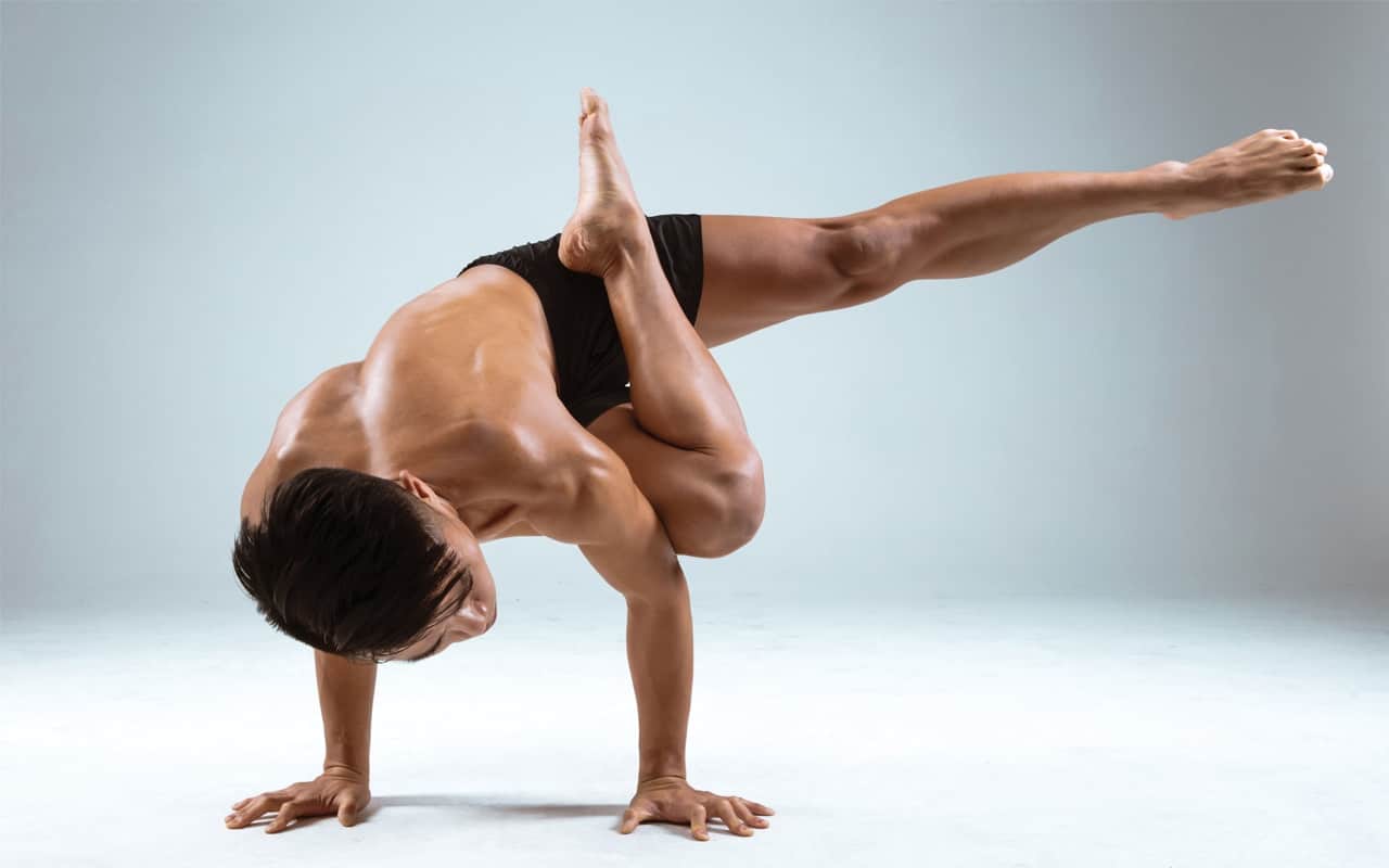Half Lotus Tip Toe Pose Yoga (Toe Stand Pose)