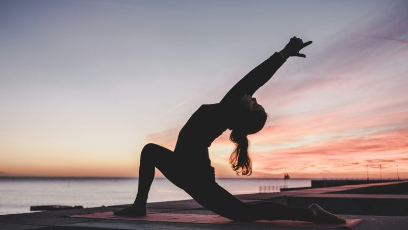 6 Ways Yoga and Meditation Can Radiate Your Skin