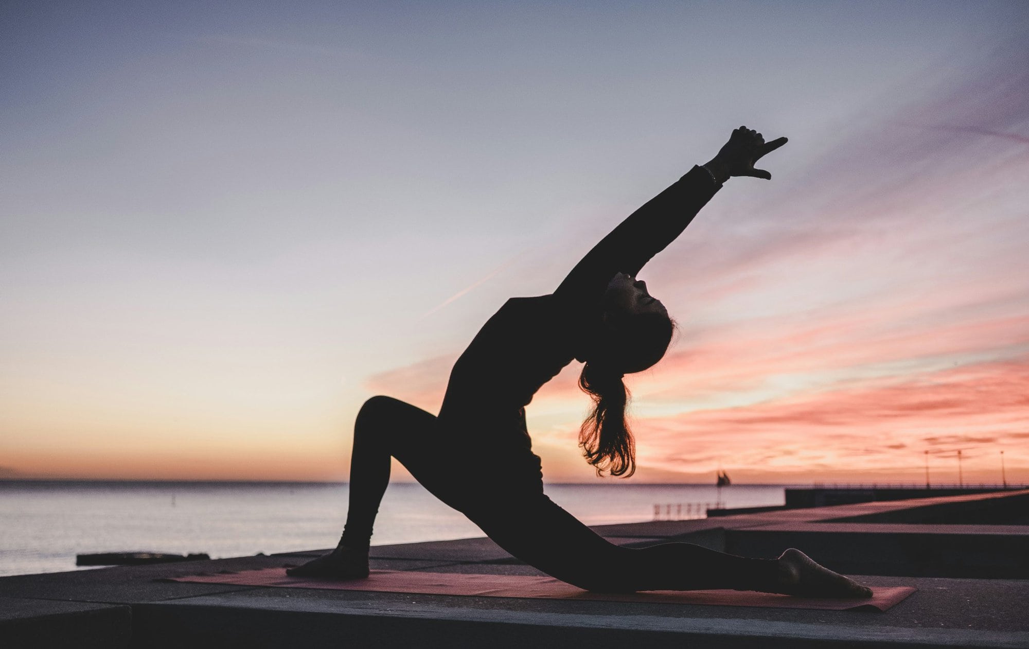 6 Ways Yoga and Meditation Can Radiate Your Skin