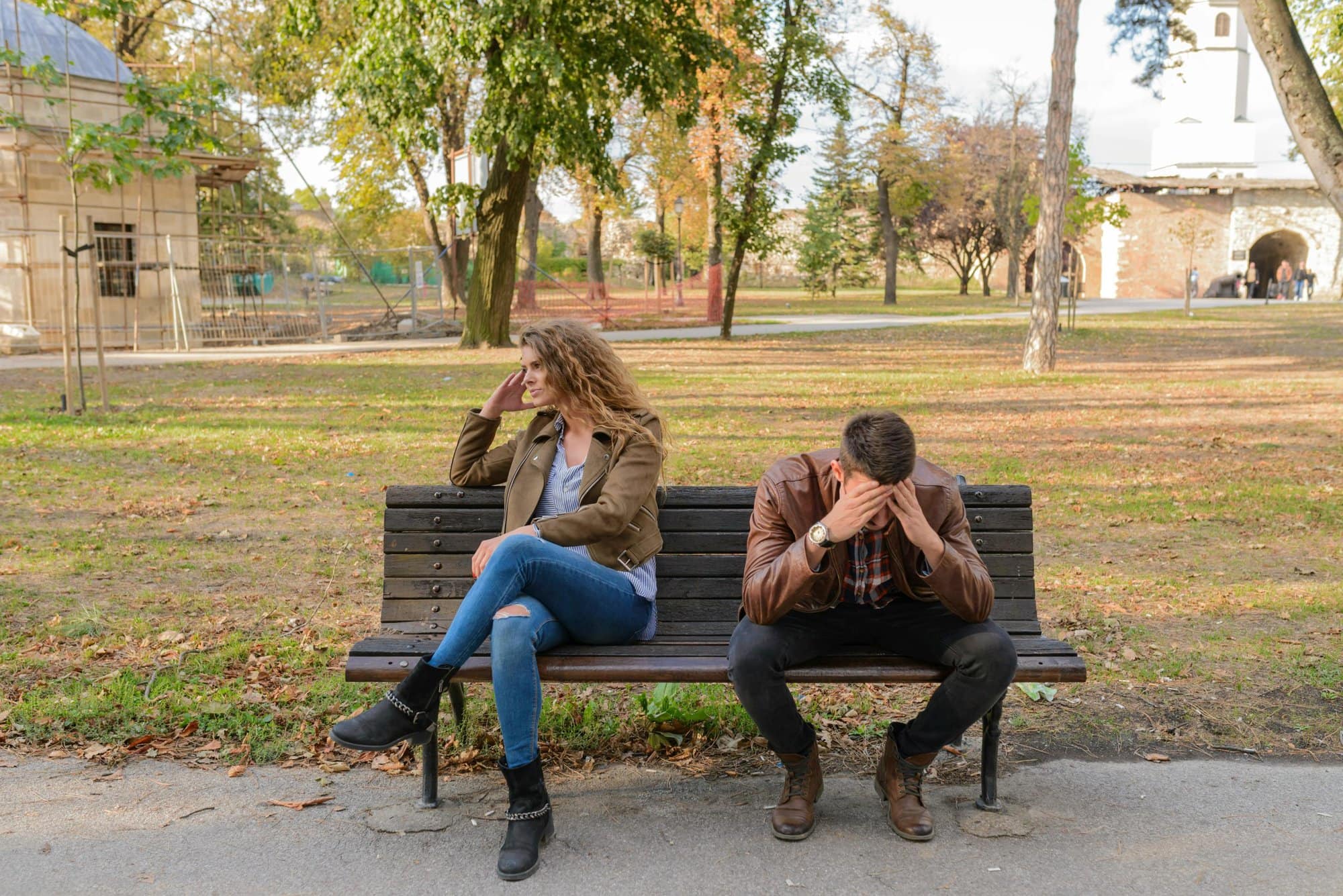 How to Identify and Manage Relationship Anxiety