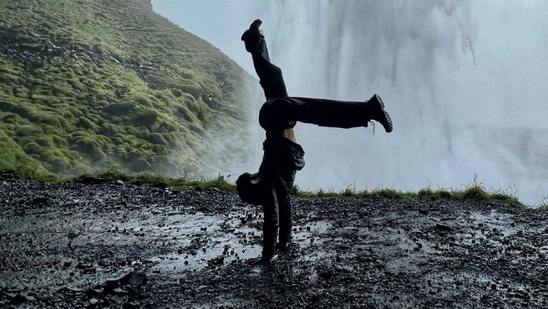 Growing Handstands