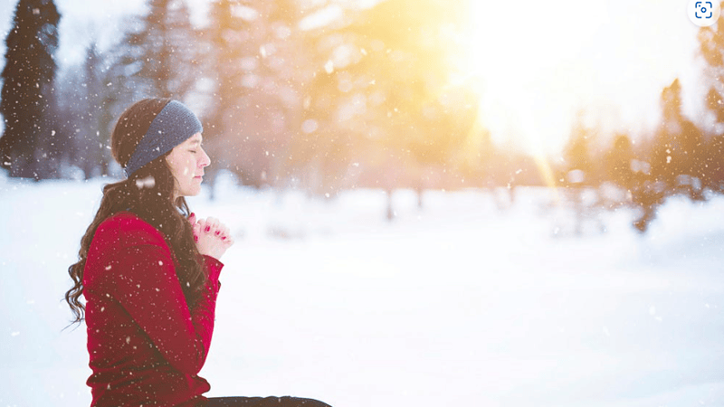 An Ayurvedic Guide to Thriving in the Cold Months