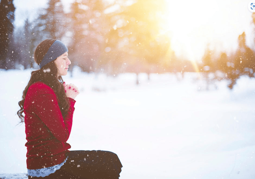 An Ayurvedic Guide to Thriving in the Cold Months